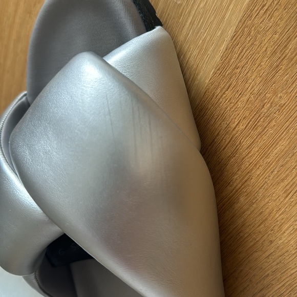 Roam Foldy Puffy‎ Silver Sandal size 9 VG condition - Picture 3 of 12